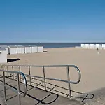 아파트 Casiola - Beautiful And Spacious With Side Seaview